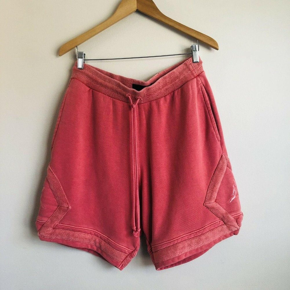 NWOT Air Jordan Washed Diamond Fleece Red Coral Sh